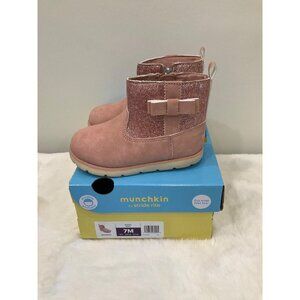 Munchkin by Stride Rite Little Girl's Size 7M Avalon Pink Glitter Side-Zip Boots